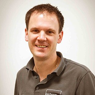 Porträt Michael Schmidt Ansprechpartner bei Bröker Objekteinrichtungen