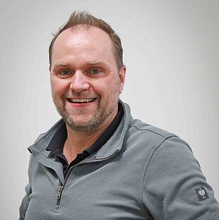 Porträt Frank Schütte Ansprechpartner bei Bröker Objekteinrichtungen